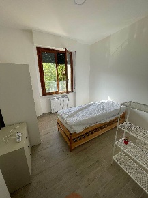 Foto Appartamento a Siena Fuori Porta Pispini di 115 m² con 5 locali