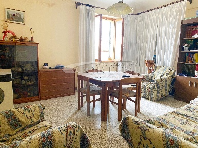 Foto Appartamento a Mondolfo di 135 m² con 6 locali in vendita