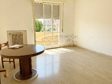 Foto Appartamento a Mondolfo di 110 m² con 6 locali in vendita