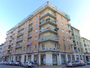 Foto Appartamento in via Vincenzo Lancia 93, Torino Pozzo Strada di 57 m²