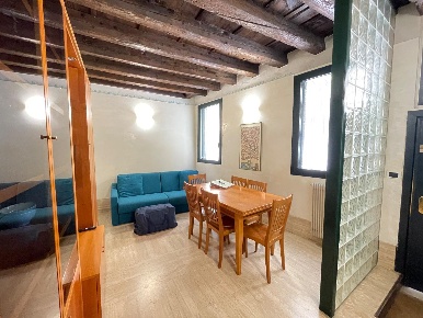 Foto Appartamento a Venezia San Marco di 65 m² con 4 locali in vendita