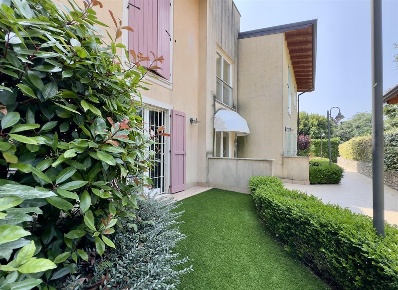 Foto Appartamento in Via Bettola, Lonato del Garda Bettola di 90 m²