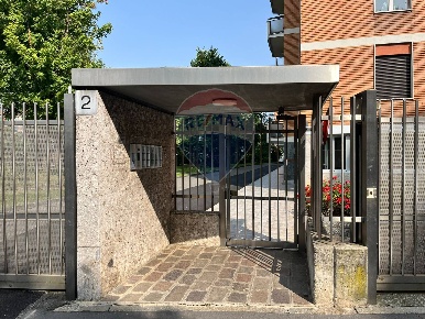 Foto Appartamento in via Sem Benelli, Milano Gallaratese di 120 m²