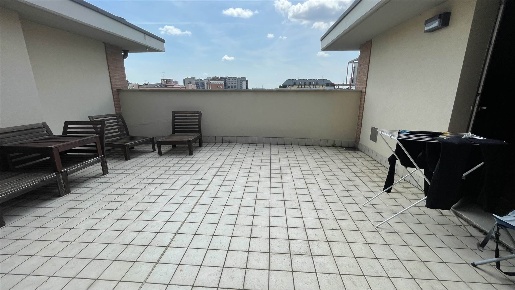 Foto Appartamento a Milano Niguarda di 150 m² con 4 locali in vendita