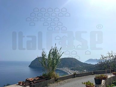 Foto Villa unifamiliare in Contrada Troffa Lipari, Lipari di 100 m²
