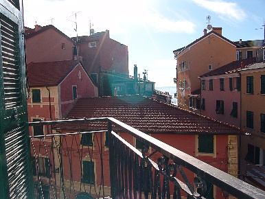 Foto Appartamento in Piazza San Bartolomeo, Varazze Centro di 80 m²