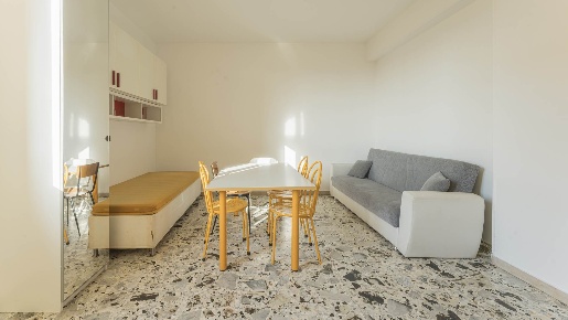 Foto Appartamento in Viale Gramsci 250, Modena Sacca - Stazione di 75 m²