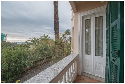 Foto Appartamento in Via XXIV Aprile, Varazze Centro di 85 m² con 3 locali