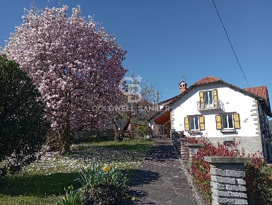 Foto Villa unifamiliare in VIA MONTE CUNEO, Avigliana Centro di 223 m²