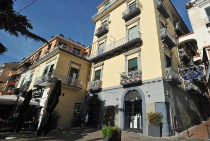 Foto Appartamento a Salerno Centro Storico - Teatro Verdi di 57 m²