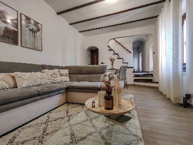 Foto Appartamento in VIA ALFIERI, Cairo Montenotte di 90 m² con 4 locali