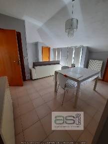 Foto Appartamento in via Oglio, Alba Adriatica Lungomare Marconi di 80 m²