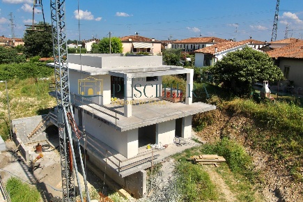 Foto Villa unifamiliare in Via Gino Bartali, Castelnuovo del Garda