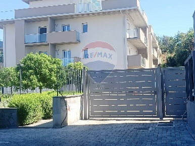 Foto Appartamento in via Rua di Sotto, San Gregorio di Catania Centro