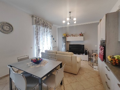 Foto Appartamento in via XXV Aprile, Cairo Montenotte Centro di 117 m²