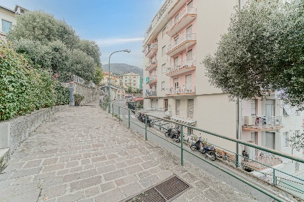 Foto Appartamento in Via Trento, Arenzano Centro di 60 m² con 2 locali