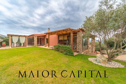 Foto Villa singola in Via Augusto, Arzachena Arzachena Paese di 346 m²