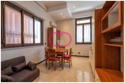 Foto Appartamento in Vico Craviotti, Varazze Centro di 60 m² con 2 locali