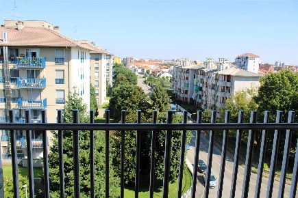 Foto Appartamento in Via Monfalcone 18, Vercelli Porta Torino di 85 m²
