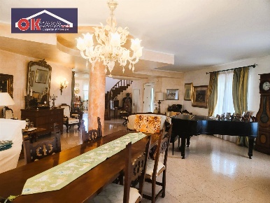 Foto Villa singola in Via Barbaresco, Castel d'Azzano in vendita