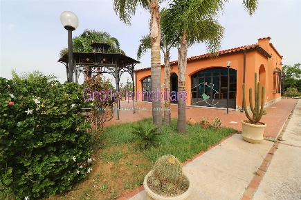 Foto Villa unifamiliare a Trapani Rilievo di 95 m² con 3 locali in vendita