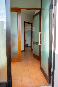 Foto Appartamento a Lendinara Centro di 125 m² con 4 locali in vendita