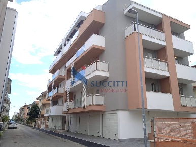 Foto Appartamento in Via Firenze, Alba Adriatica in vendita