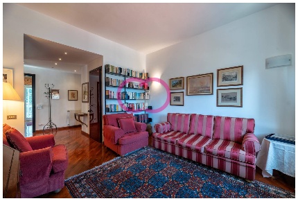 Foto Appartamento in Via XXIV Aprile, Varazze Centro di 80 m² con 5 locali