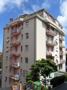 Foto Appartamento in Via Trento, Arenzano Centro di 65 m² con 3 locali