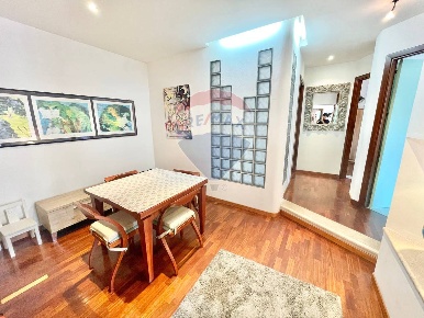 Foto Appartamento in Via Giacomo Matteotti, Terrasini Centro di 101 m²