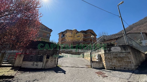 Foto Appartamento in via luigi amabile, Monteforte Irpino Centro di 120 m²