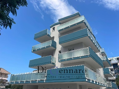 Foto Appartamento in via ennio flaiano, Alba Adriatica Centro di 61 m²