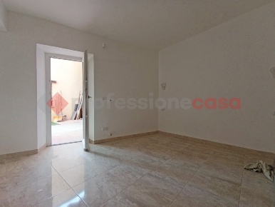 Foto Appartamento in Crosa, Arona Centro di 50 m² con 2 locali in vendita