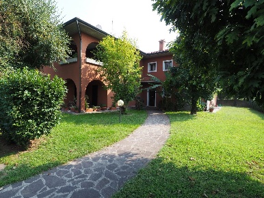Foto Appartamento in Via via adamello 4, Inzago in vendita