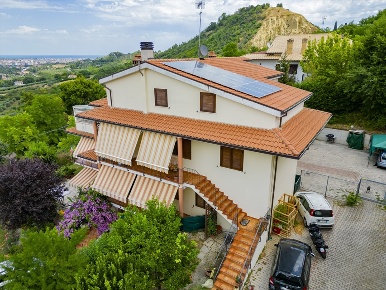 Foto Villa a schiera in viale kennedy, San Giovanni Teatino in vendita