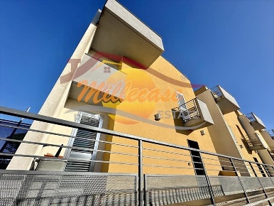 Foto Appartamento in VIALE GARRONE, Melilli di 100 m² con 3 locali