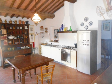 Foto Appartamento a Santa Maria a Monte di 300 m² con 8 locali in affitto