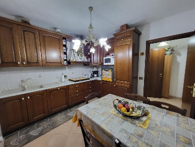 Foto Villa a schiera a Calcinaia Case Bianche di 150 m² con 7 locali