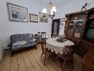 Foto Appartamento a Santa Maria a Monte in vendita