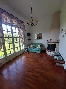 Foto Appartamento a Castelfranco di Sotto Centro di 230 m² con 10 locali