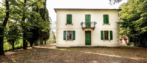Foto Villa unifamiliare a Arezzo Santa Firmina di 520 m² con 22 locali