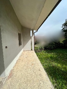 Foto Appartamento a Casciana Terme Lari Centro di 115 m² con 6 locali