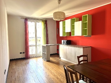 Foto Appartamento in Via Dante, Sondrio Centro di 89 m² con 3 locali