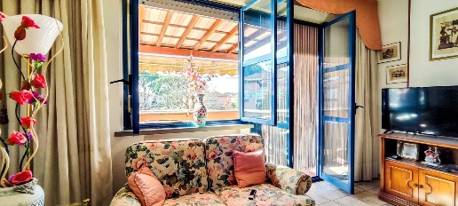 Foto Appartamento a Castelfranco di Sotto di 100 m² con 6 locali in vendita