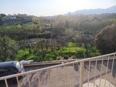 Foto Casa indipendente a Santa Maria a Monte Centro di 280 m² con 12 locali