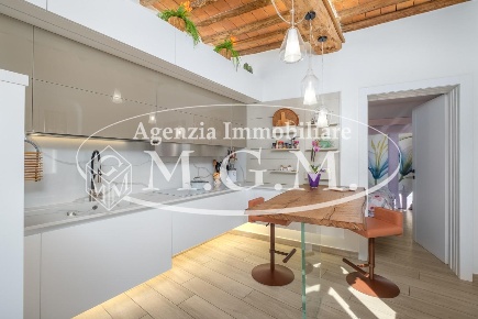Foto Appartamento a Calcinaia Centro di 53 m² con 3 locali in vendita