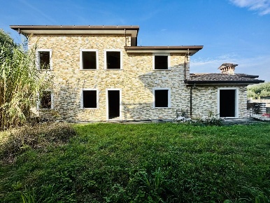 Foto Appartamento a Seravezza in vendita
