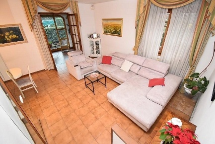 Foto Villa a Seravezza in vendita