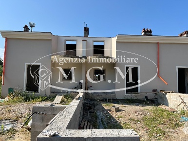 Foto Villa a schiera a Santa Maria a Monte di 180 m² con 5 locali