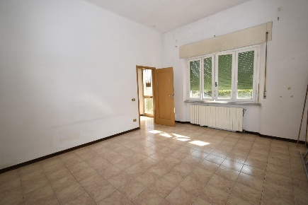 Foto Villa unifamiliare a Vecchiano Migliarino di 113 m² con 5 locali